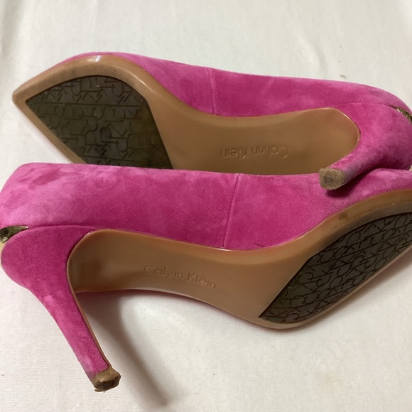 CALVIN KLEIN LADIES PUMPS - Picture 5 of 5